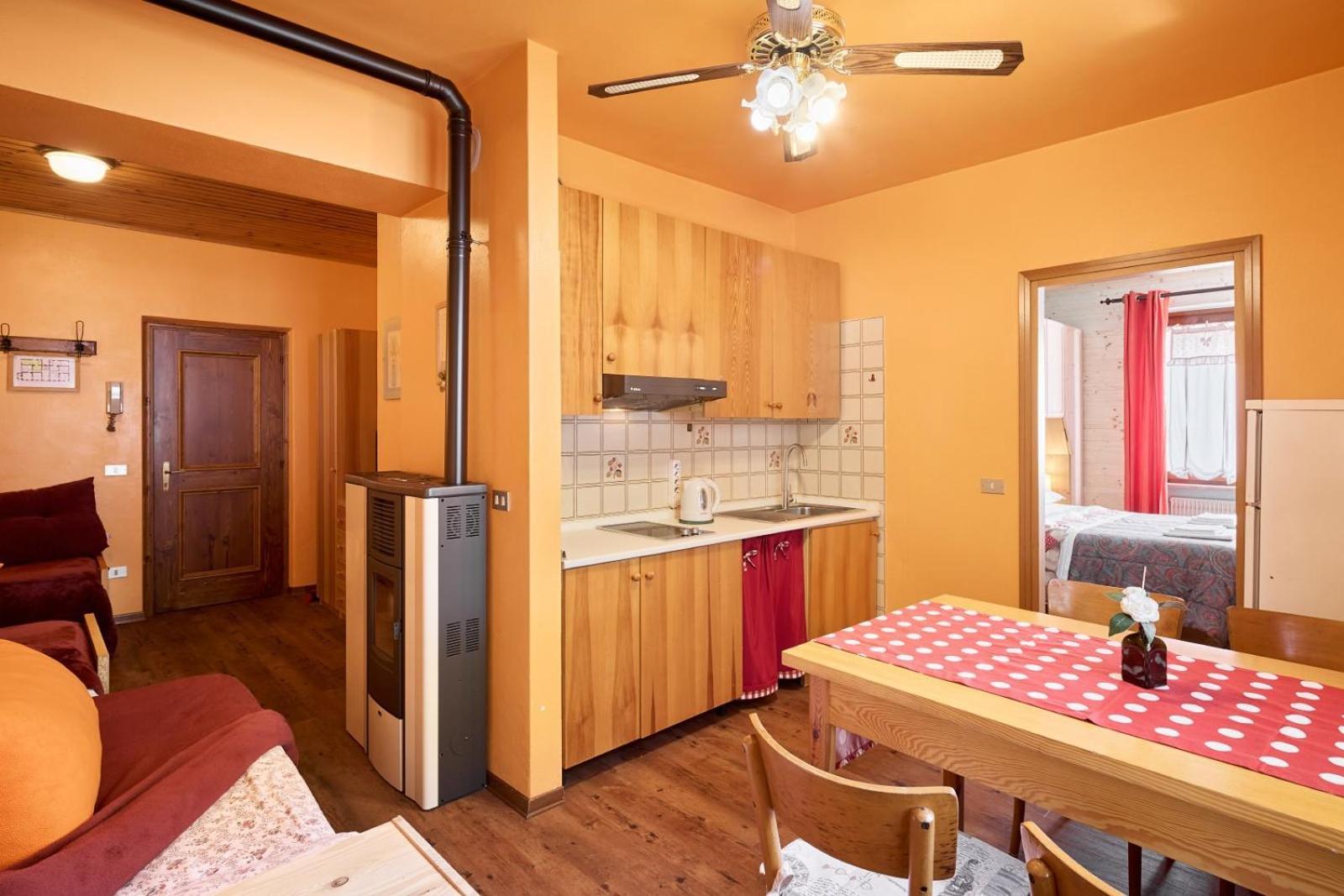 Aparthotel Casa Ai Lali Forno di Zoldo Esterno foto
